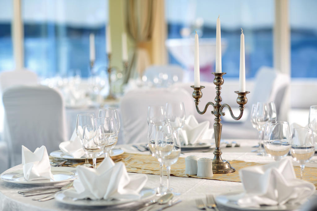 Royal Ariston Hotel Dubrovnik Exterior photo A table set for a formal dinner