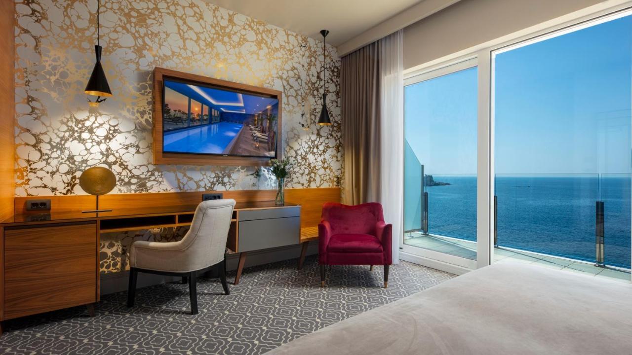 Royal Ariston Hotel Dubrovnik Exterior photo Deluxe Room