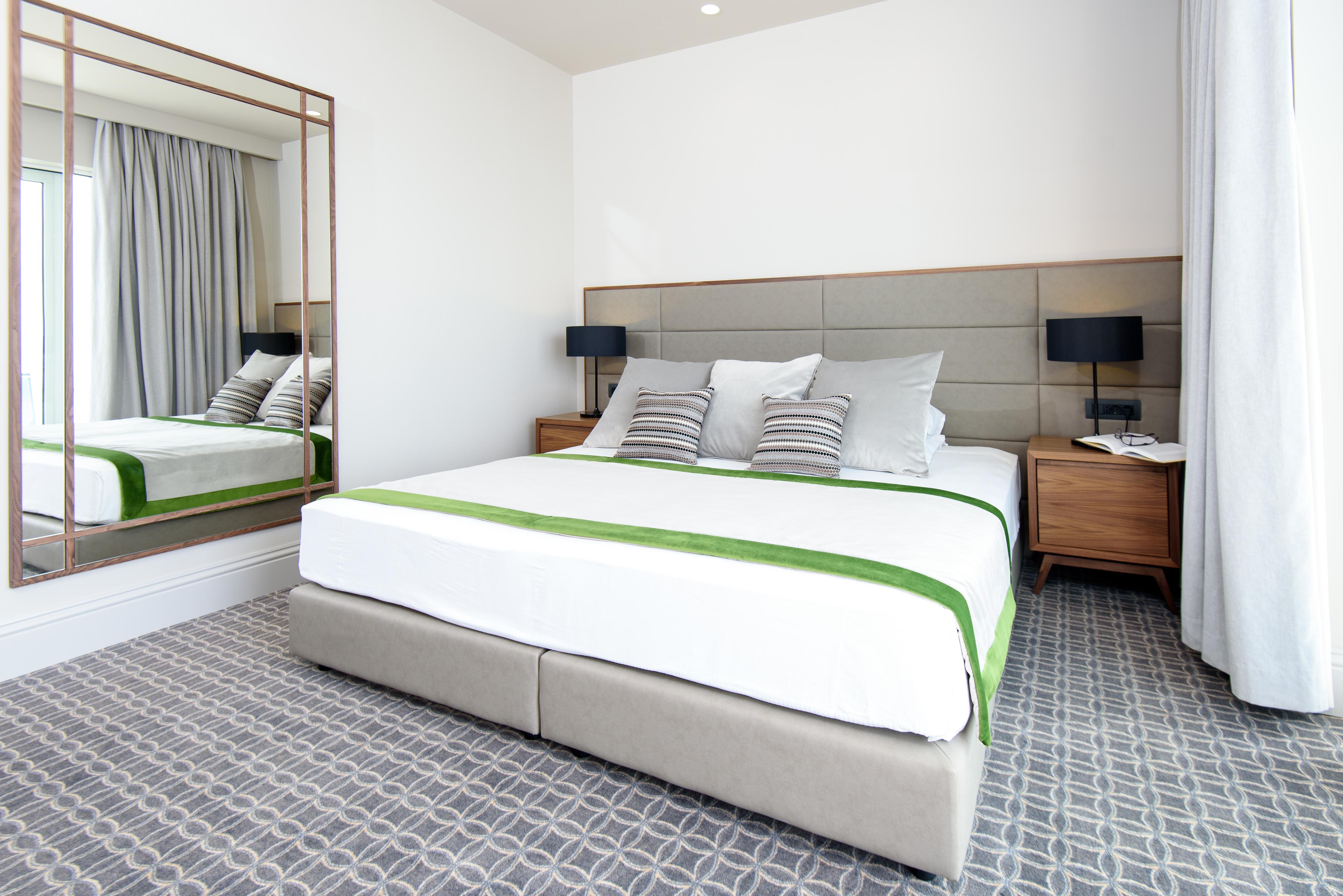 Royal Ariston Hotel Dubrovnik Exterior photo A bedroom at the hotel
