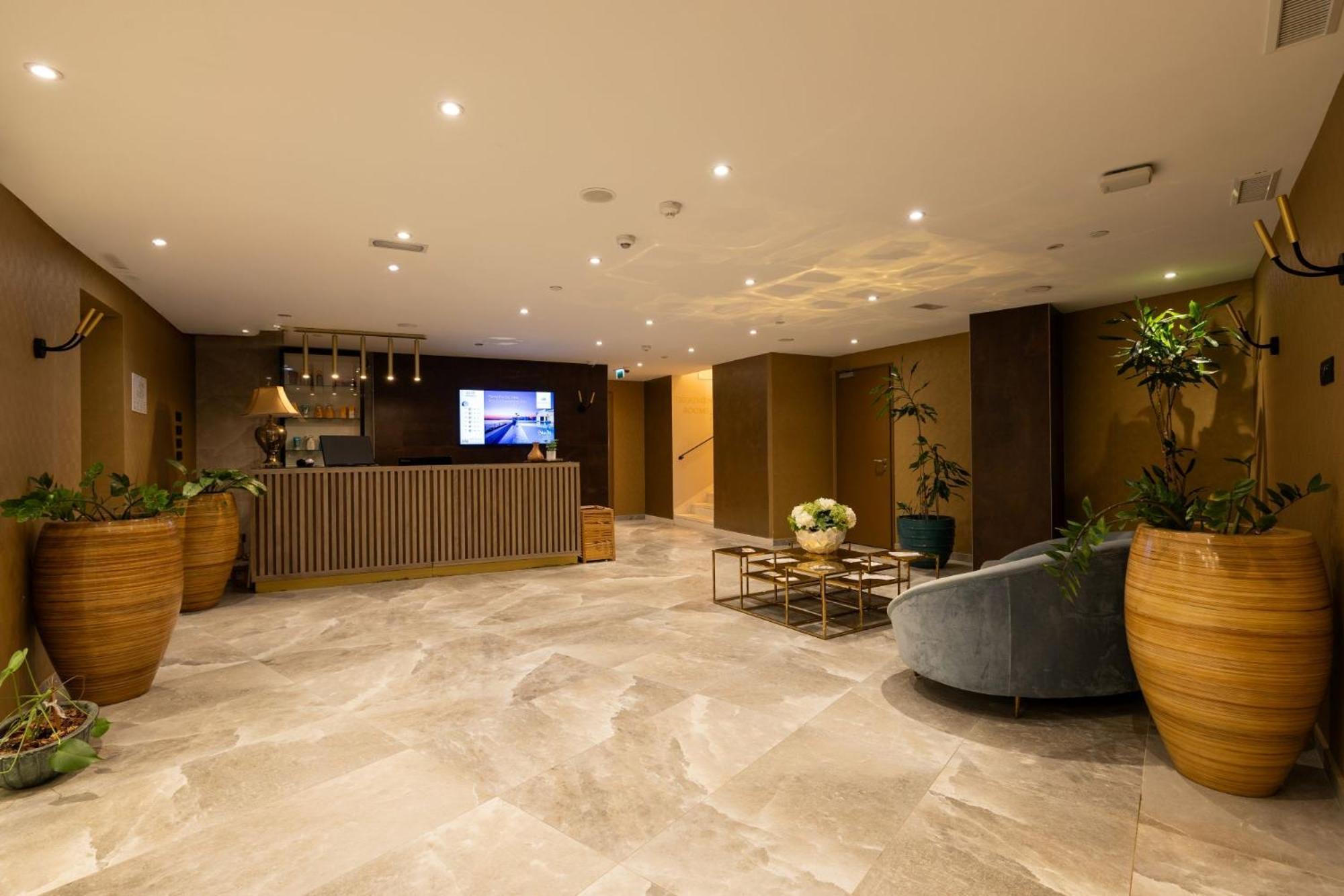 Royal Ariston Hotel Dubrovnik Exterior photo